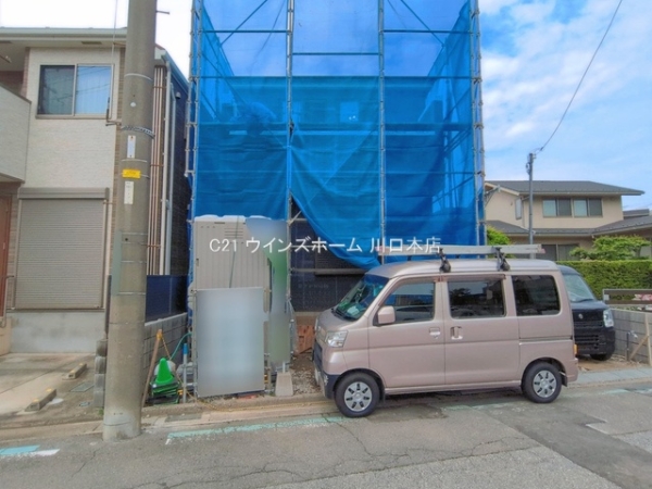 川口市南鳩ヶ谷2丁目1号棟