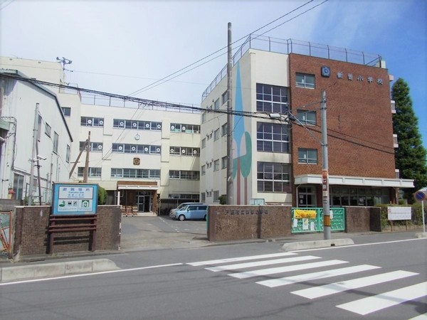 レジデンシャル戸田公園リバーフロント(戸田市立新曽小学校)