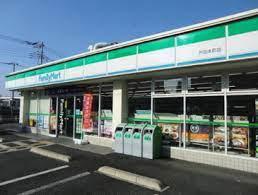レジデンシャル戸田公園リバーフロント(ファミリーマート戸田本町店)