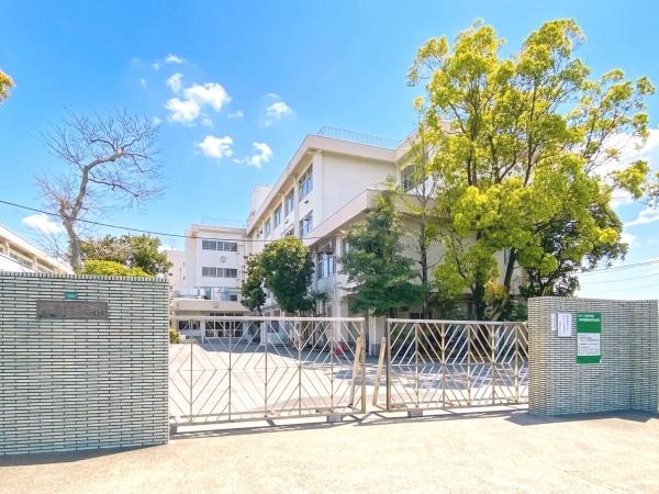 クレストコート篠崎(江戸川区立篠崎第二中学校)