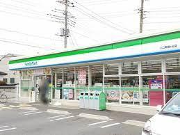 エンゼル鳩ケ谷南壱番館(ファミリーマート川口南鳩ヶ谷店)