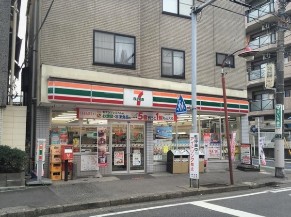 ライオンズマンション川口南(ファミリーマート川口金山町店)