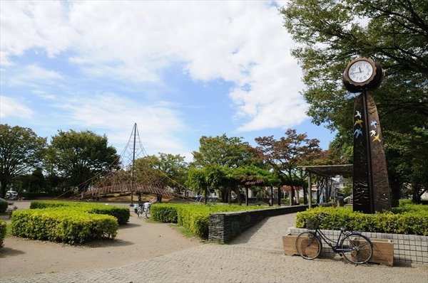 安行出羽　全1棟(安行出羽公園)