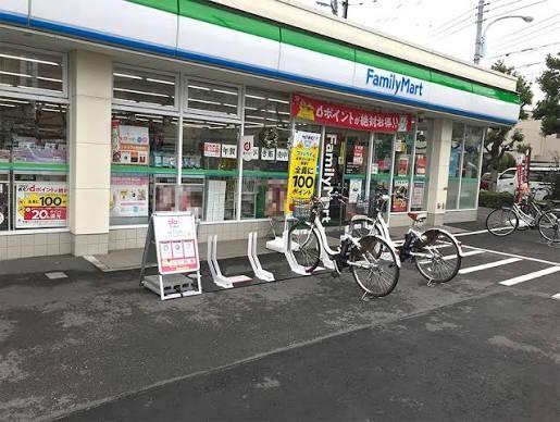 足立区西新井3丁目3番(ファミリーマート西新井三丁目店)