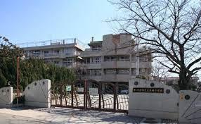 さいたま市浦和区上木崎二1期　2号棟(さいたま市立上木崎小学校)
