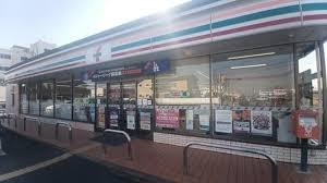 吉川市中野の中古一戸建て(セブンイレブン吉川木売新田店)