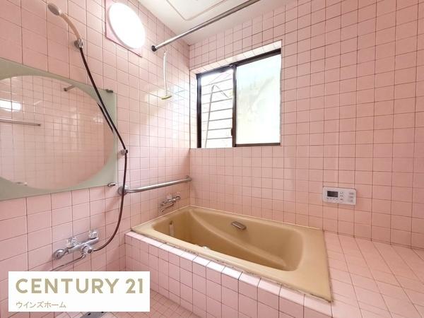 吉川市中野の中古一戸建て