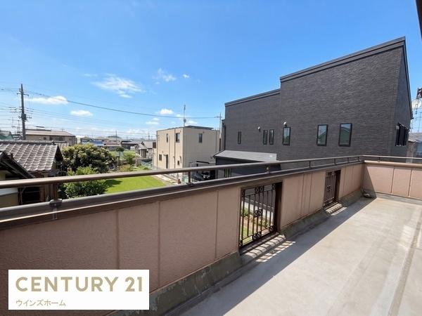 吉川市中野の中古一戸建て