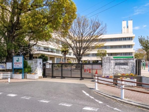 三郷市戸ケ崎４丁目の中古一戸建て(三郷市立吹上小学校)