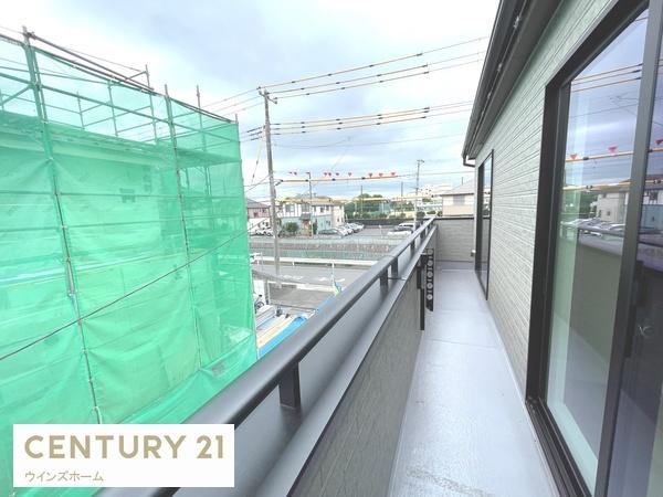 草加市新栄3丁目30番　全3棟　B号棟