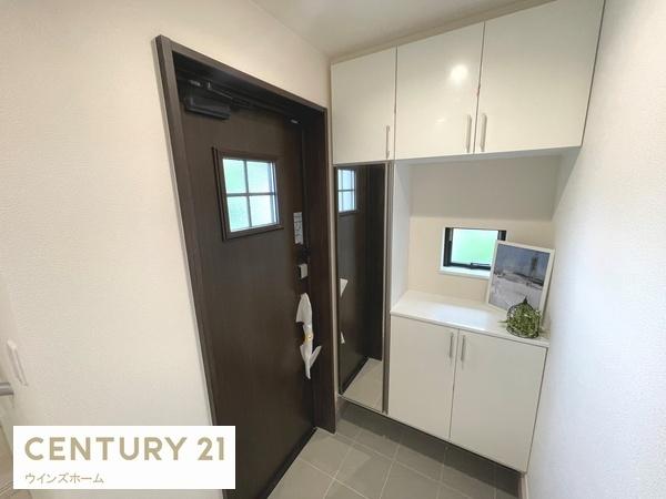 草加市新栄3丁目30番　全3棟　B号棟
