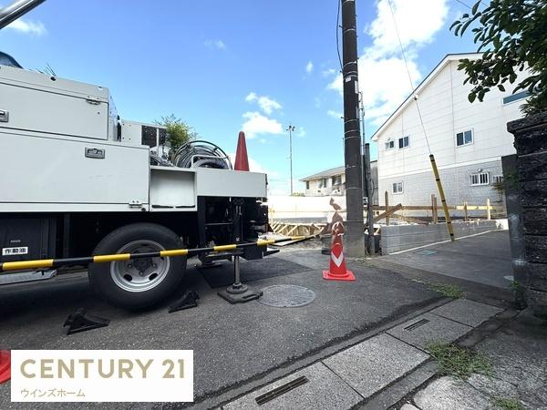 草加市新里町01017　全1棟