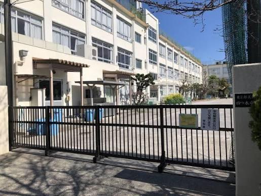 葛飾区四つ木　戸建(葛飾区立四ツ木中学校)