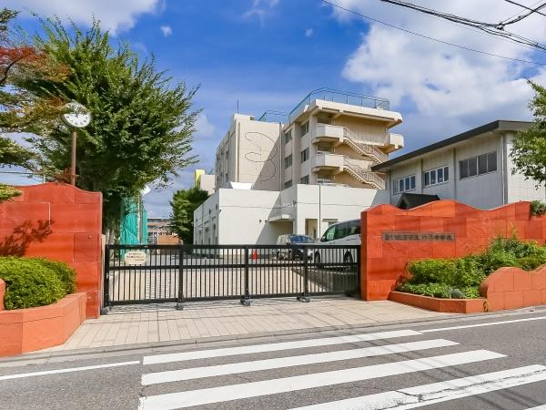 さいたま市南区曲本２丁目の中古一戸建て(さいたま市立内谷中学校)