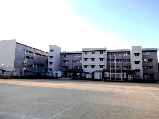 イトーピア草加マンション(草加市立高砂小学校)