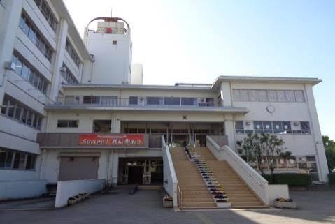 越谷市大字大林の中古一戸建て(越谷市立大袋中学校)