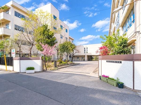 デイズ草加(草加市立花栗中学校)