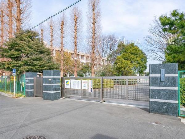 蕨市南町3111邸(蕨市立第一中学校)