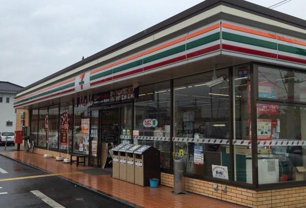 シーズガーデングリーンパティオ(セブンイレブン鳩ヶ谷里中学校前店)