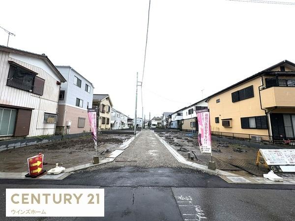 草加市西町628番　1－D号棟