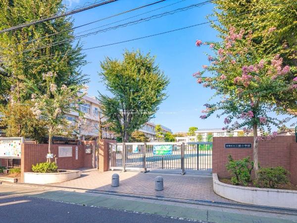 セザールリバーサイド西高島平(板橋区立三園小学校)