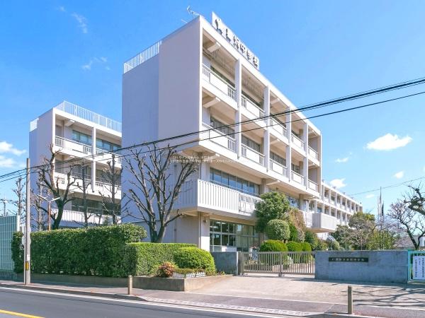 グレイスコート戸田公園(戸田市立喜沢中学校)
