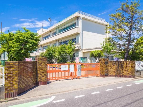 上尾市大字平塚の中古一戸建て(上尾市立東小学校)