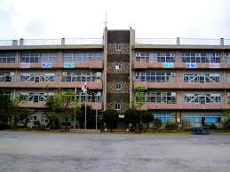 新栄町住宅(草加市立新栄小学校)