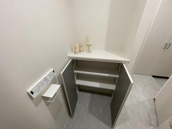 新栄町住宅