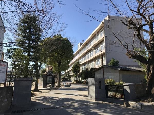 上尾市中妻5丁目の中古一戸建て(上尾市立大石中学校)