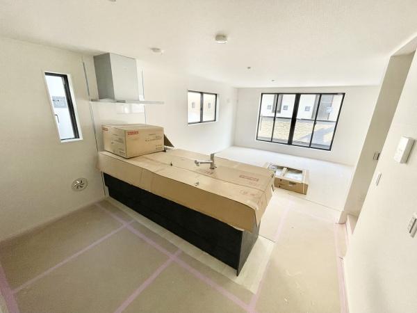 さいたま市大宮区桜木町３丁目の新築一戸建