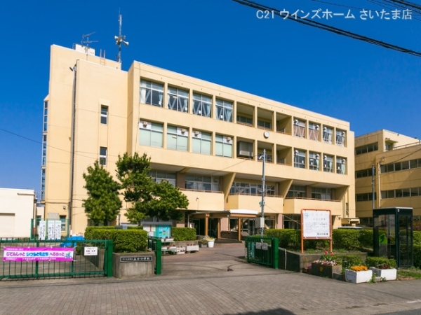 さいたま市大宮区三橋4丁目の新築一戸建(さいたま市立上小小学校)