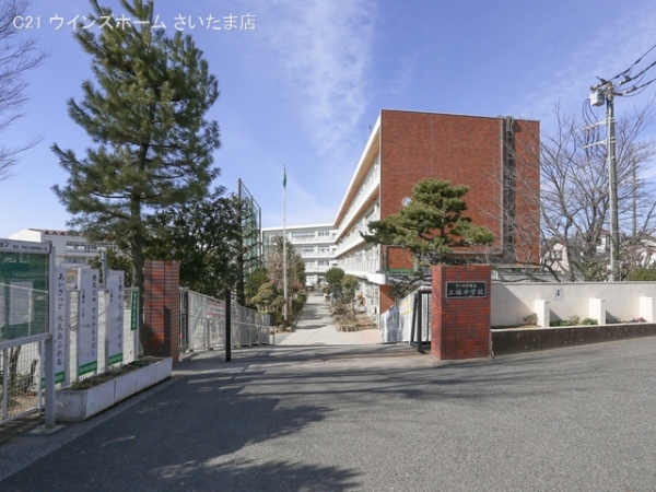 さいたま市大宮区三橋4丁目の新築一戸建(さいたま市立三橋中学校)