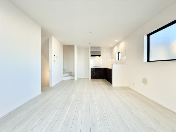 さいたま市緑区太田窪３丁目の新築一戸建