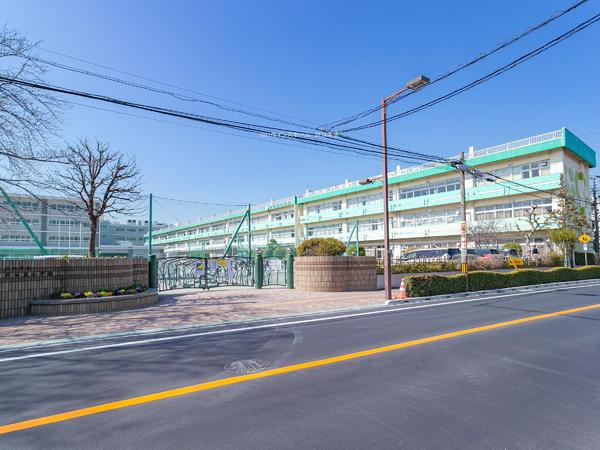 コスモ戸田公園エクシード(戸田市立戸田東小学校)