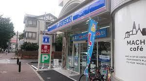 シュロスガーデンさいたま新都心(ローソンさいたま上木崎二丁目店)