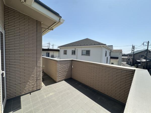 上尾市大字瓦葺の中古一戸建て