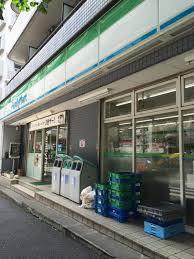 サンシュウ大山コーポ(ファミリーマート金井窪山手通り店)