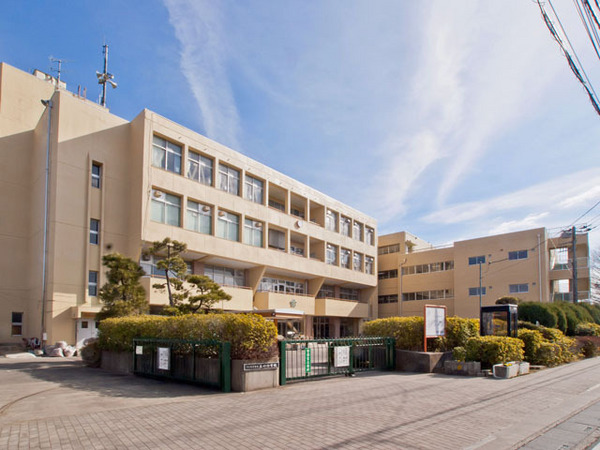 コスモ大宮グレイスフォルム(さいたま市立上小小学校)