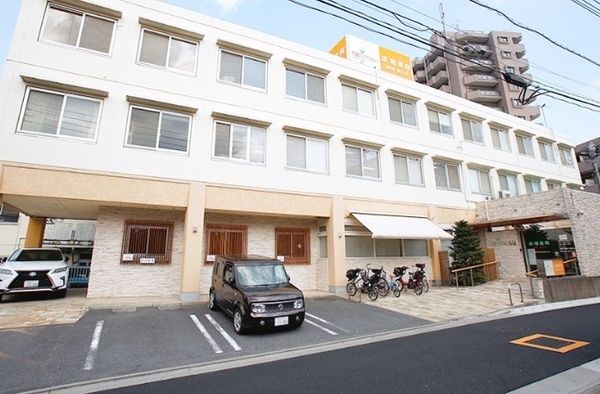 ダイアパレス赤塚公園(医療法人社団成和会産婦人科病院成増産院)