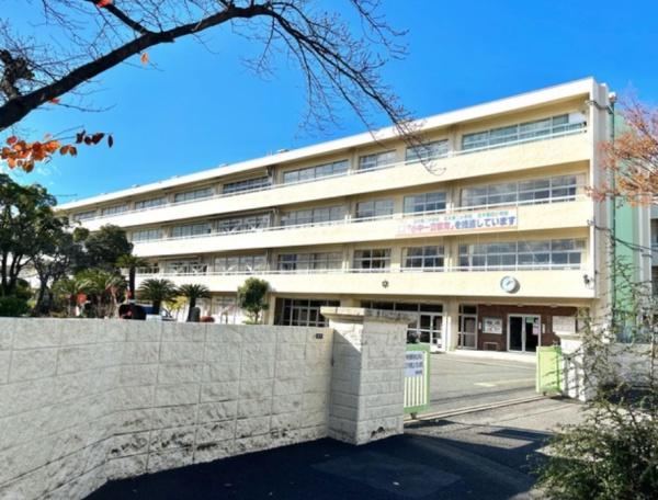志木市幸町3丁目の中古一戸建て(志木市立志木第二中学校)