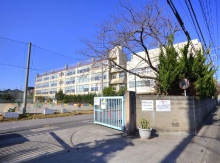 川口市上青木西5丁目の中古一戸建て(川口市立上青木小学校)