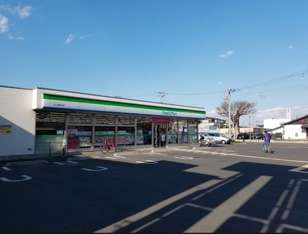 川口市大字伊刈の新築一戸建(ファミリーマート川口芝高木店)