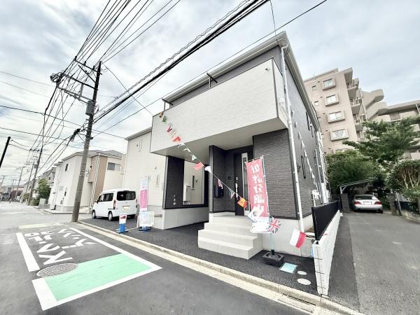 さいたま市桜区町谷3丁目の新築一戸建(前面道路含む現地写真)