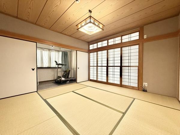 さいたま市南区鹿手袋３丁目の中古一戸建て