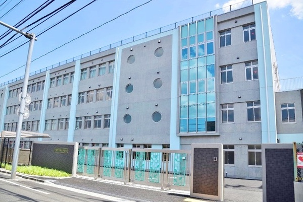 川口市並木2丁目の土地(川口市立幸並中学校)