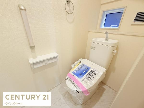草加市谷塚仲町　全1棟