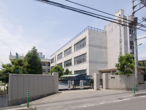 さいたま市中央区新中里4丁目の土地(さいたま市立大戸小学校)
