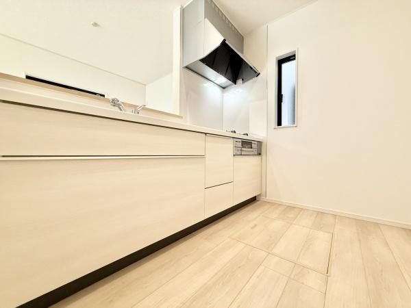 さいたま市桜区中島4丁目の新築一戸建(キッチン)