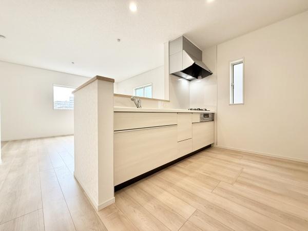 さいたま市桜区中島４丁目の新築一戸建